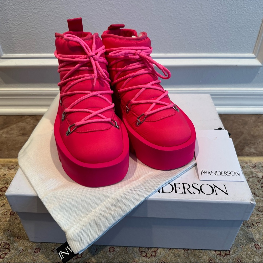 JW Anderson Lug Sole Platform Bootie, US 8, EU 38